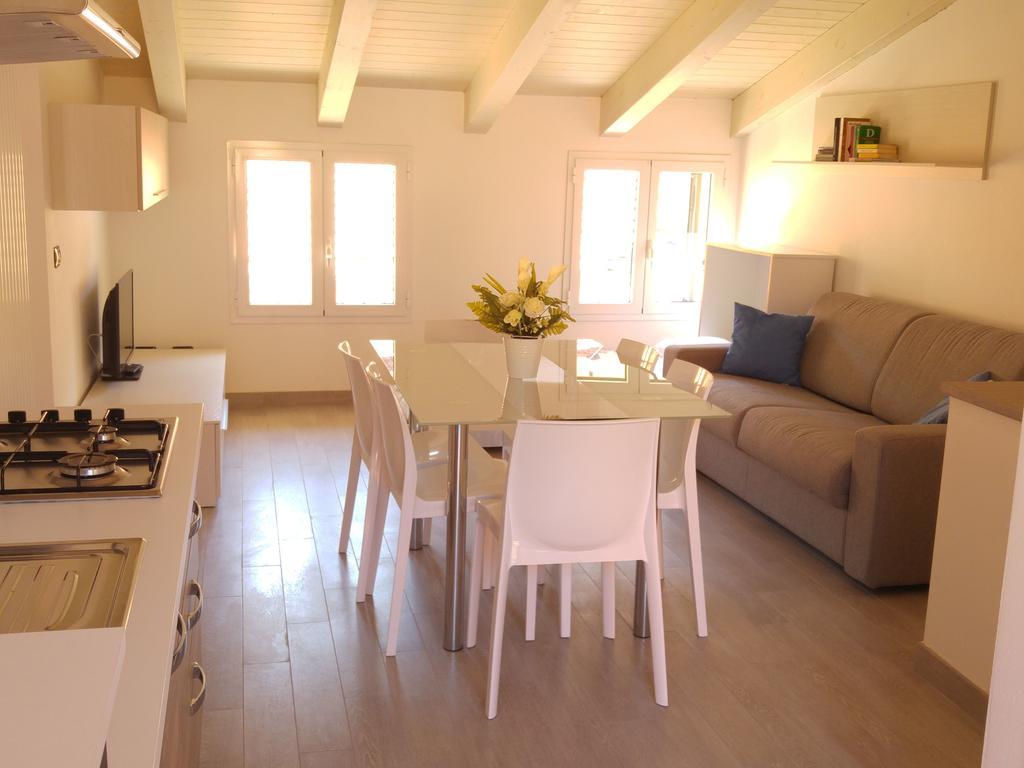 Il Cuore Del Borgo - Holiday Home Borgomaro Dış mekan fotoğraf