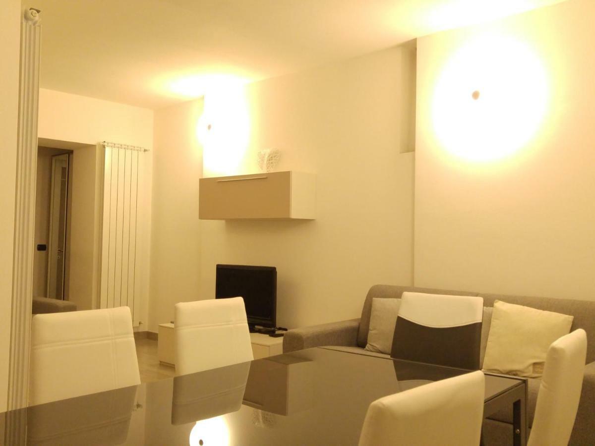 Il Cuore Del Borgo - Holiday Home Borgomaro Dış mekan fotoğraf
