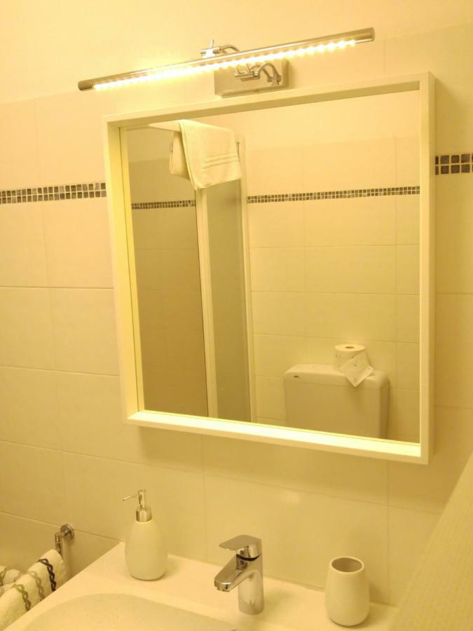 Il Cuore Del Borgo - Holiday Home Borgomaro Dış mekan fotoğraf